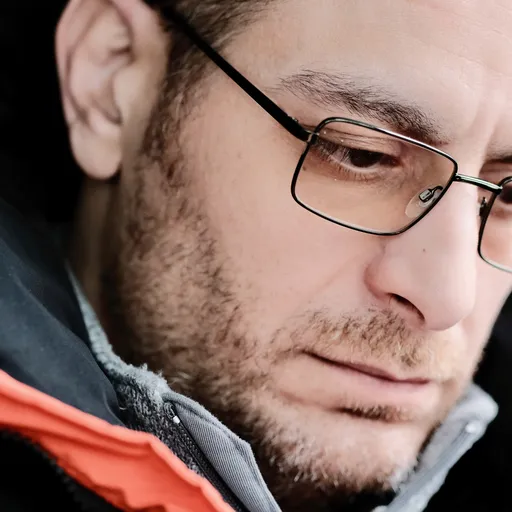 Max - Anas Alhariri